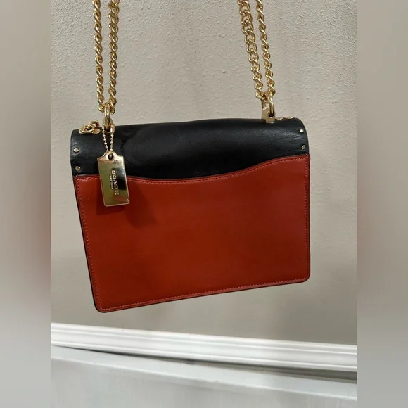 Coach Klare Crossbody Bag In Signature With Rivets - Picture 6 of 16